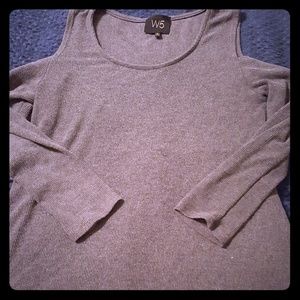 Grey long sleeve